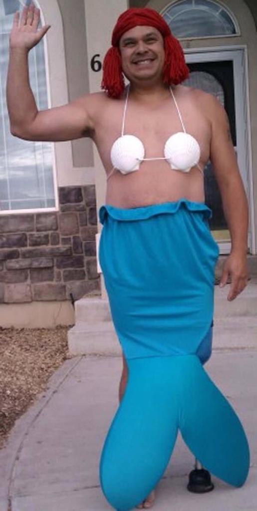 notbadyourself's tweet photo. #BeenBetter #Awkward #DENCH #NailedIt #LittleMermaid http://t.co/0RLckjhAYM