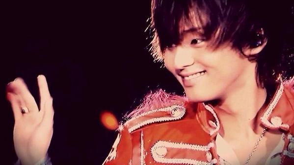 _taisuke__F's tweet photo. いきなりだけどlogout。
ここで沢山の人と出逢えて
笑って泣いて俺の思い出の場所。
それはこの先も変わんないよ。
俺のﾌｫﾛﾜｰさん俺と出逢ってくれて
俺に幸せを与えてくれてありがとう。
皆大好きだよ。
出戻り先はsecret。 http://t.co/wNpKwycNFa