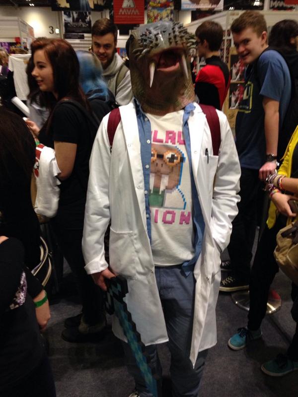 InsideYogTowers's tweet photo. Another majestic sea creature emerges @trottimus http://t.co/Lgp3Sfi1vp