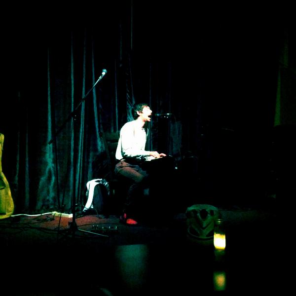 satnitemusic's tweet photo. #wicked night!#lukewallace #bluegrass #artistandslave #music mastery #zulupanda #songwriter #wildman #samsonporter http://t.co/o36VcDPMjm