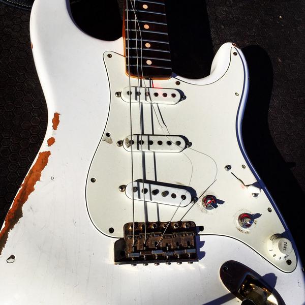 SidGlover's tweet photo. One of my guitars got a good kicking today #AirRace #ExecutionersDay #HeavensBasement http://t.co/Dktb3xgSGW
