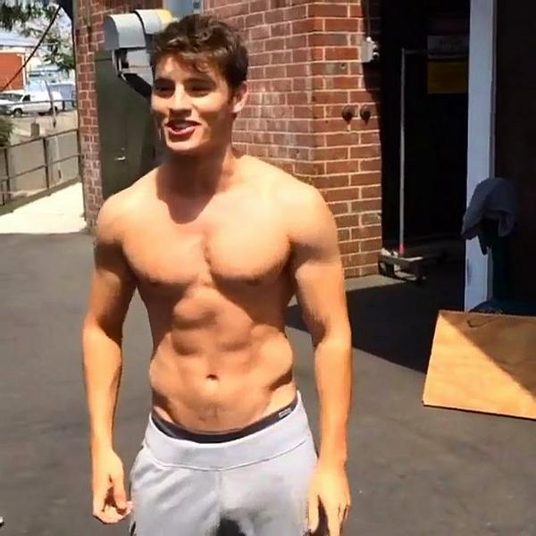 carlcmcabrera's tweet photo. @greggsulkin :) http://t.co/beYXVemoHw