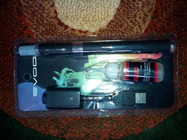 PerdanaJeri's tweet photo. Sisa 2 rokok elektrik evod nya monggo order harga 150.000 @FJBBatu @FJBMalang. Cp 083180465550 or 3101FEAA http://t.co/LIbAPeIq5t
