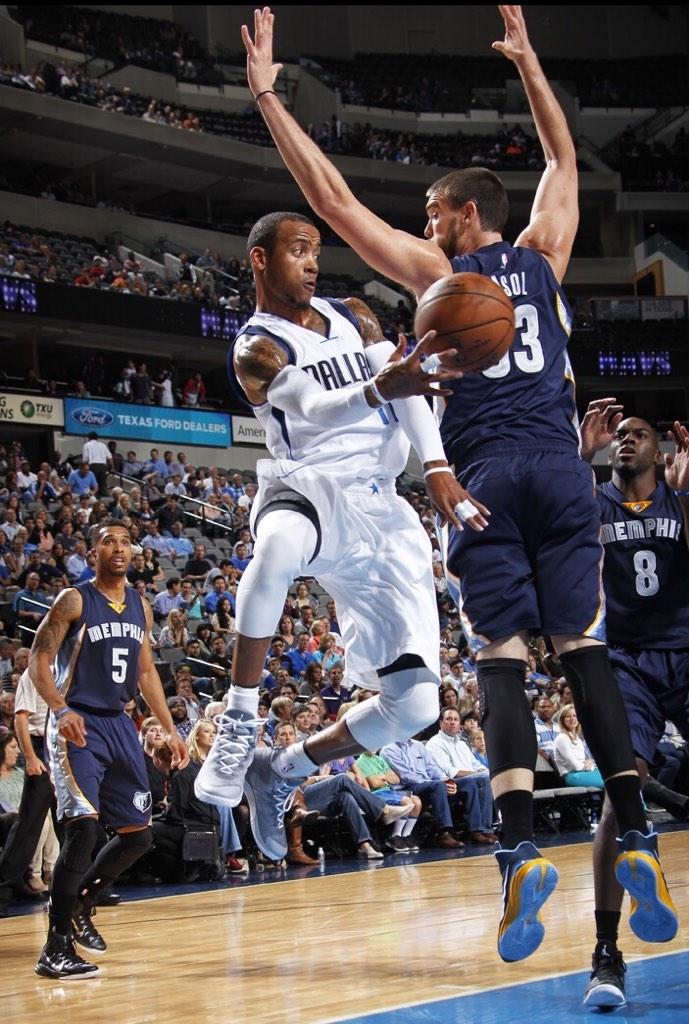 Happy 29th Birthday to Monta Ellis! 