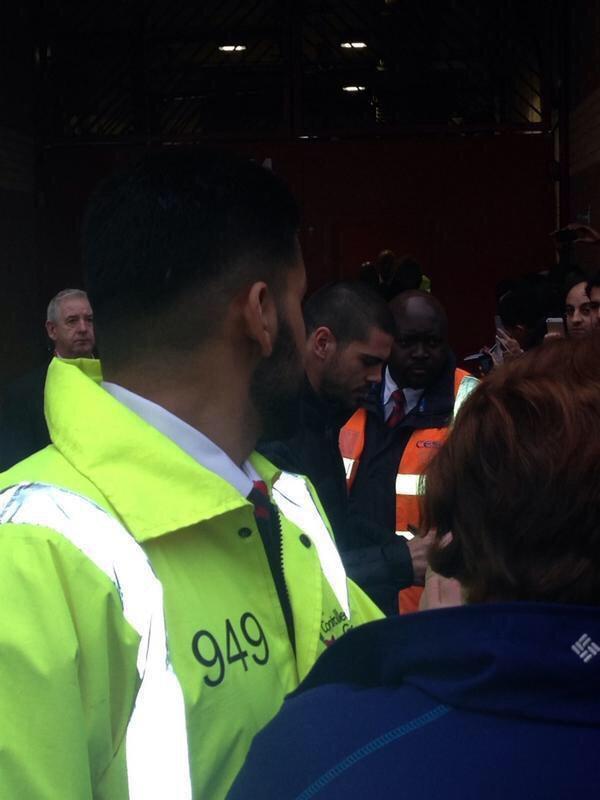 SirAlexStand's tweet photo. Exclusive pic:

Victor Valdes at Old Trafford today #MUFC http://t.co/oOgUiequr8