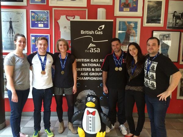 WestLonPenguin's tweet photo. The team at the @BGswimming British Masters National Championships #NMC14 @PondsForge @ASAaquatics http://t.co/y5lv4oSFVZ