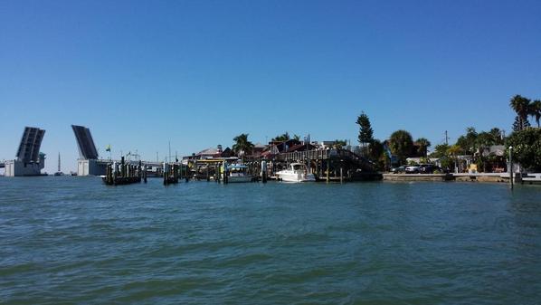 JohnsPassFL's tweet photo. Beautiful day for the Seafood Festival! http://t.co/UCQO26nEYt