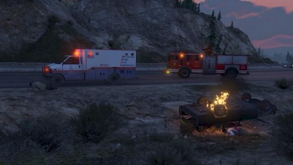 LosSantosFD's tweet photo. Car fire on #GOHWY WB lanes crews on location. #LSFD http://t.co/yZRGNiWsj2