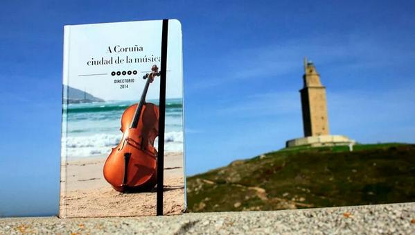 losmoondogs's tweet photo. Jueves 30,12:00, Ágora de A Coruña con Paco Gallego. 180 proyectos de pura música entre los q estamos incluidos http://t.co/KL12eI6LqB