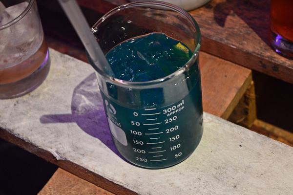 Here are those <a href="/MnkyShldrUK/">Monkey Shoulder UK</a> cocktails from <a href="/TheCowbellBar/">The Cowbell Bar</a> again #lcw2014