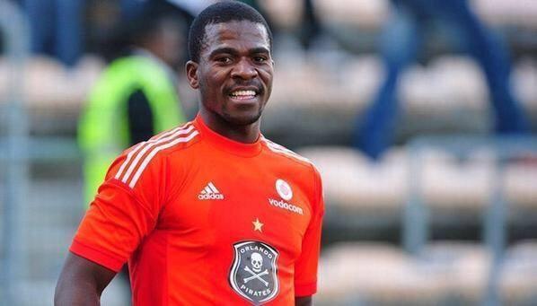 433's tweet photo. RIP Senzo Meyiwa, South African goal keeper 😔 | http://t.co/GbaH342prJ