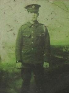 2 young boys who died in the WW1 war.
Sidney Lews (12yrs) and Joe Strudwick (15yrs).