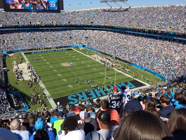 FKSANE's tweet photo. Great day for a football game, though disappointing outcome! Time for a D&amp;D iced coffee... http://t.co/y7omrufjM6