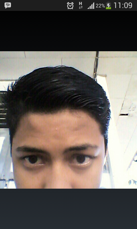 Raputr's tweet photo. Abis make heavy pomade nya 😃 @Grease_Grass http://t.co/sDIcqZr4by