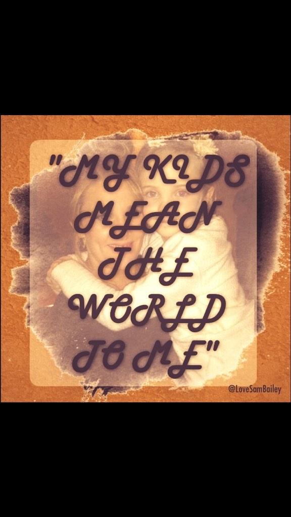 littlelegsmols's tweet photo. You're a lovely mum&wife..seeing your family mean so much to you is heartwarmingπ@SamBaileyREAL #WeLoveSamBailey xxxx http://t.co/RqasOg9yuc