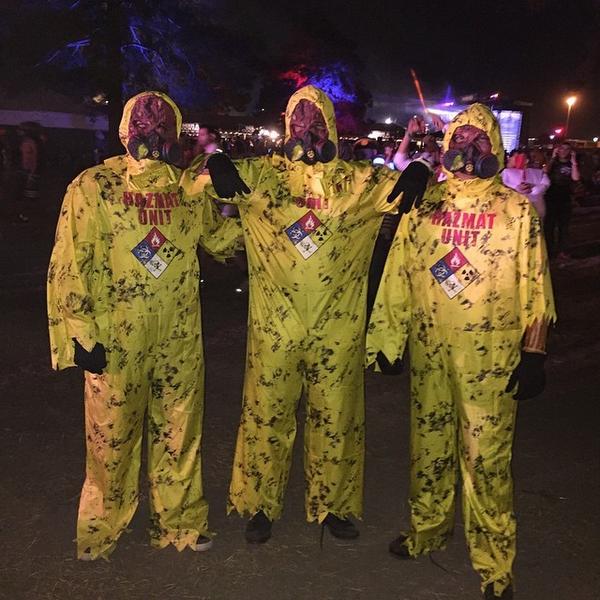 FiveStarBreezy's tweet photo. Last Night Ebola http://t.co/xRTNbyYtYA