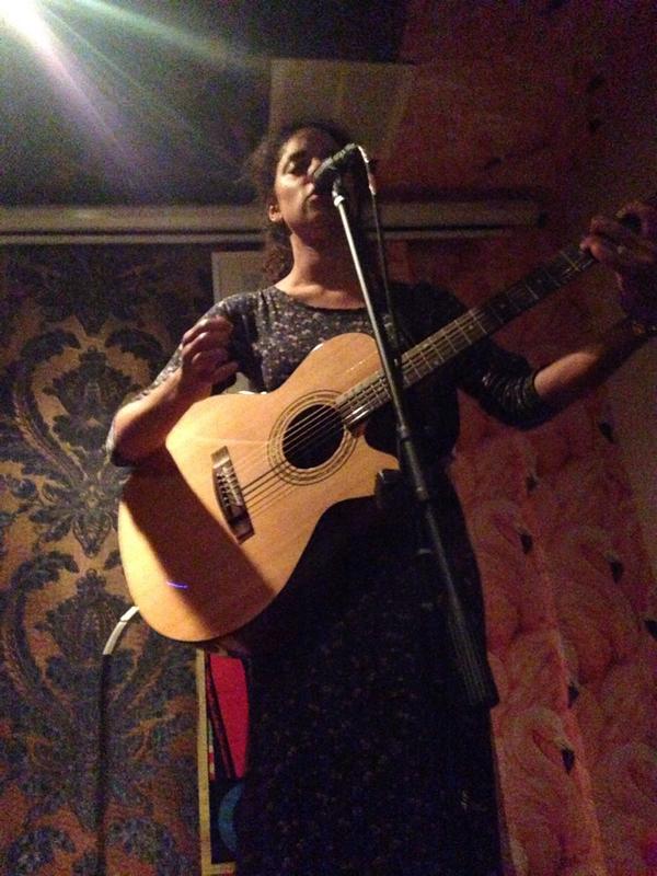 OxjamClapham's tweet photo. 3 great girlies performing at @LostFoundBar for @Oxjam_Balham last night oh_bernardo @AnoushkaLucas @SophiaAmato http://t.co/2V2u166yNB