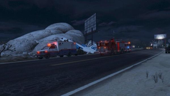 LosSantosFD's tweet photo. Plane crash on #PanoramaDrive in @SandyShoresGTA, please avoid the area @MerryWeatherCom on location #LSFD http://t.co/6GRGf7PXrJ