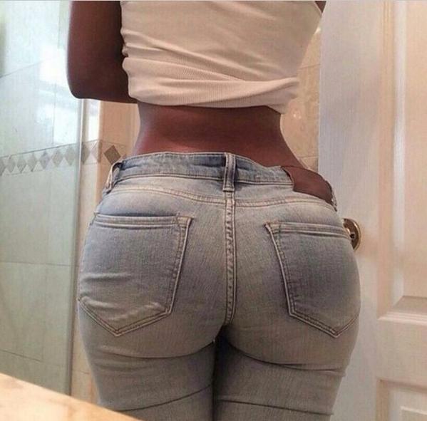 Phat Ass In Jeans 81