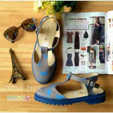 SendiCollection's tweet image. Docmar Watermelon terbaru size36-40 Harga:Rp.250.000ribu mau pesen SMS:089670218053 Pin:21A749F9 flw @SendiCollection