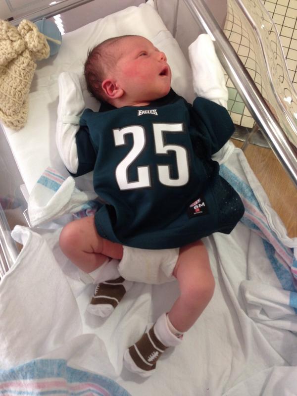 davewierz's tweet photo. Game day ready and only 24hrs old @Eagles Eagles http://t.co/HXa2KI8tKE