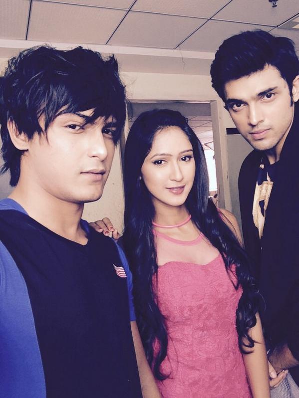 Mahima008 tweet picture