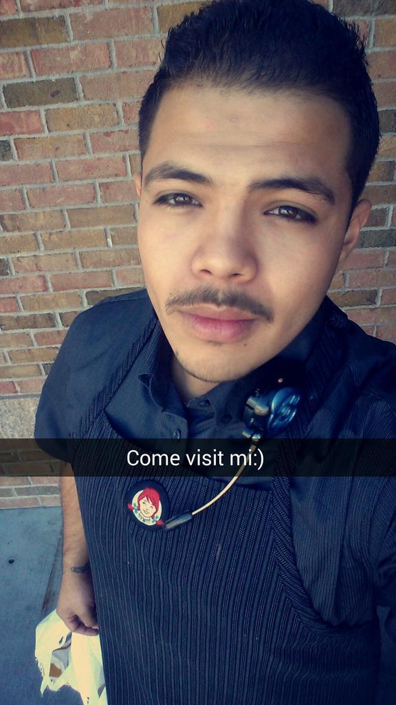 twitch775's tweet photo. Work fuck work come visit me essayz!!!!! http://t.co/yFnM5pfNPg