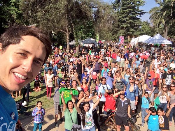 ideas4all's tweet image. &amp;gt;&amp;gt; @karol_lucerov
Presentando el Festival internacional de innovación social #fiiS2014 en Parque Quinta Normal :)