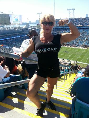 http://t.co/ZAjcCagxRz @KinkyMuscle  @SBandMuscle @KittysDD  go #NFL #FOOTBALL #MUSCULARWOMEN http://t<a class="tags" target="_blank" title="On Twitter" href="/?out=eyJ0eXAiOiJKV1QiLCJhbGciOiJIUzUxMiJ9.eyJpYXQiOjE3MjI0MjMwNjksImlzcyI6InR3cG9ybnN0YXJzLmNvbSIsIm5iZiI6MTcyMjQyMzA2OSwiZXhwIjoxNzUzOTU5MDY5LCJyZWRpcmVjdF91cmwiOiJodHRwczovL3R3aXR0ZXIuY29tL0tpbmt5TXVzY2xlIn0.VsO-UKY9j9JTDJqZ6HdFghCogLM9ImkKqr4qFtl0UzQMqcAvXKHYszM7B5LqoWwiywCBTk7eISRaQXrDiNf1WA">@KinkyMuscle</a><a class="tags" target="_blank" title="On Twitter" href="/?out=eyJ0eXAiOiJKV1QiLCJhbGciOiJIUzUxMiJ9.eyJpYXQiOjE3MjI0MjMwNjksImlzcyI6InR3cG9ybnN0YXJzLmNvbSIsIm5iZiI6MTcyMjQyMzA2OSwiZXhwIjoxNzUzOTU5MDY5LCJyZWRpcmVjdF91cmwiOiJodHRwczovL3R3aXR0ZXIuY29tL1NCYW5kTXVzY2xlIn0.XZgwaQcUaNZnYzGRcxWihFeyfRuzH2Lfk3uaQJxuc6UEjr_b_D_tGh0MCWFvgly8wLkMRsPLmfWKSRE6ZyDxtg">@SBandMuscle</a><a href="/tag/nfl"class="tags"><span>#nfl</span></a><a href="/tag/football"class="tags"><span>#football</span></a><a href="/tag/muscularwomen"class="tags"><span>#muscularwomen</span></a>