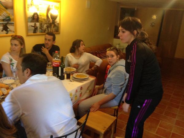 JuanmaGL13's tweet photo. @montsitahs @elitogenes @Espgonma @maripeces2020 @CanalesMiry @BertyCampos @rakel165 @NereaPuntoFinal http://t.co/CMfbym0CZP