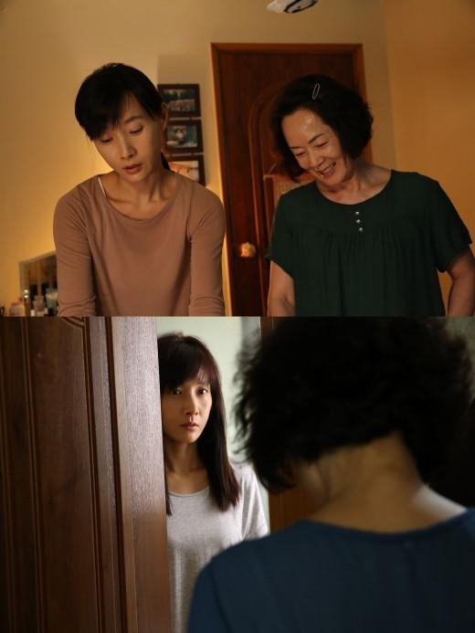 영화 '현기증'에서 돌이킬 수 없는 실수를 하게 된 엄마 순임 역을 맡아 폭발적인 열연을 펼친 배우 김영애! 11월 6일 개봉하는 영화 '현기증' 많은...