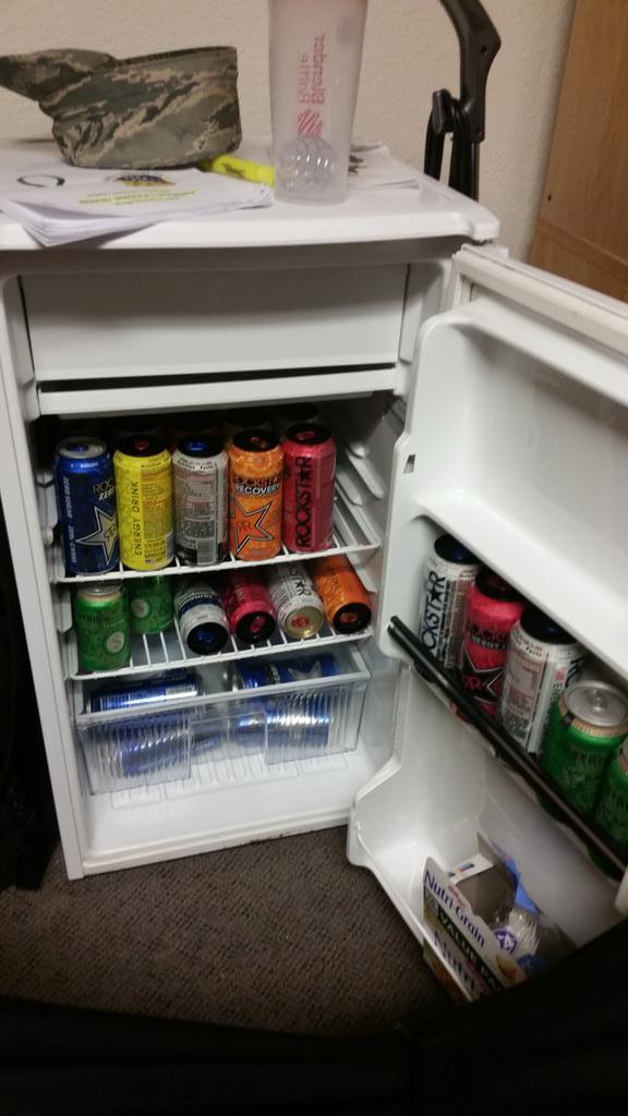 Bry_Scherger's tweet photo. Study material #huaaaa http://t.co/iVDmU9wFoY