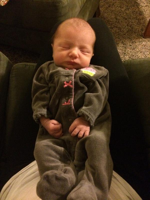 KassiePitts8's tweet photo. Such a perfect little princess 😍💖 http://t.co/CfcI1MWf5M