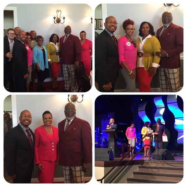 BishopJakes's tweet photo. Enjoyed great fellowship @tphfw Family Enrichment Conference! #FEC2014 @FirstLadyJakes @PastorPWinfield @iamdrjazz http://t.co/2Nb15a9de8