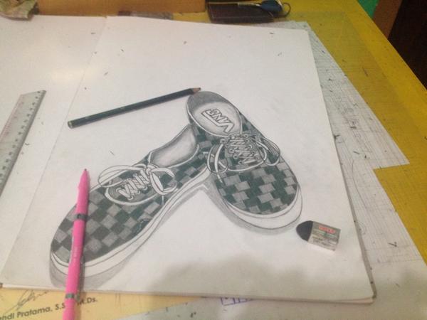 DamsEternity's tweet photo. @sketsa_ku minta sarannya dong min http://t.co/yJeoIATSvZ