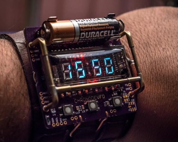TechCrunch's tweet image. The ChronodeVFD resurrects old displays for a cool new watch tcrn.ch/1Dfq3Eg