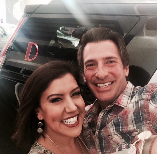 oliviafierro's tweet photo. And we are ready! @lifeisbeautiful Thanks for the lift, @theDlasvegas @RichardWilk #rollingVIP #Vegas http://t.co/mFGd0XnKsV