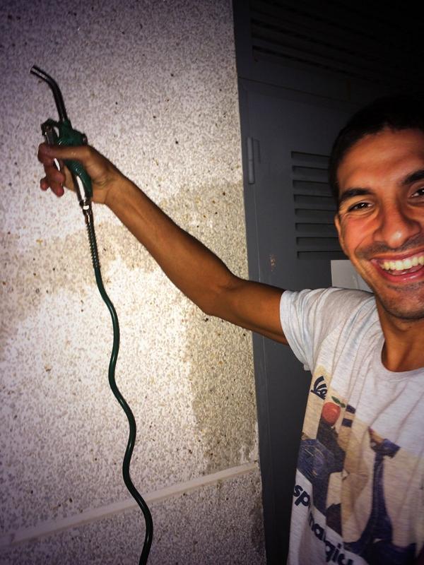 JordiGarcia92's tweet photo. Definición gráfica de #Busconis @RT1281 @pepdelamora @EdumassoG91 http://t.co/pNgRluDBpB