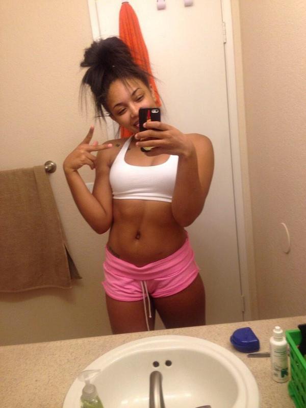 GooodsD's tweet photo. RATCHHHHHHHEEEETTTTTTT 😂😍 http://t.co/kEdXKwWAyP