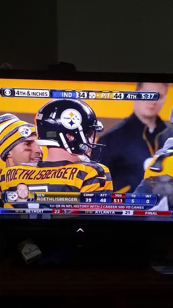 9_9problems's tweet image. Franchise record for yards and TD's! And NFL record 500yds twice! #BigBen #blackandyellow