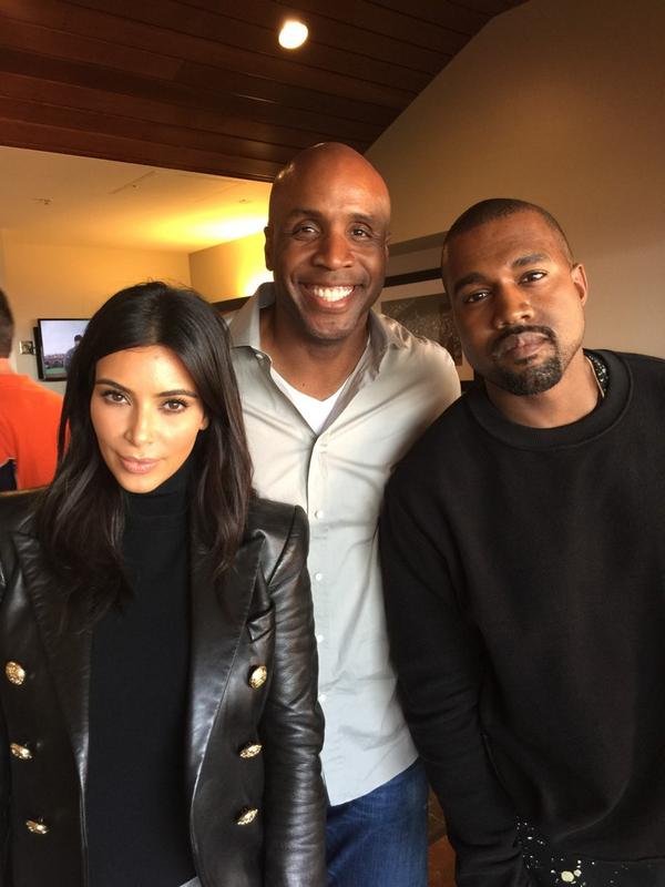 Barry Bonds hangs out with Kanye West and Kim Kardashian at World Series (Photo)