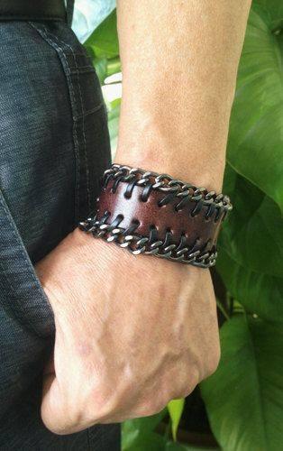 allaboutdesimen's tweet photo. Antique Men's Brown Leather and chain. Yes. This one is better. http://t.co/sNBUcqkWWT http://t.co/CMuRBjFG7n http://t.co/Z3of4QfDHH
