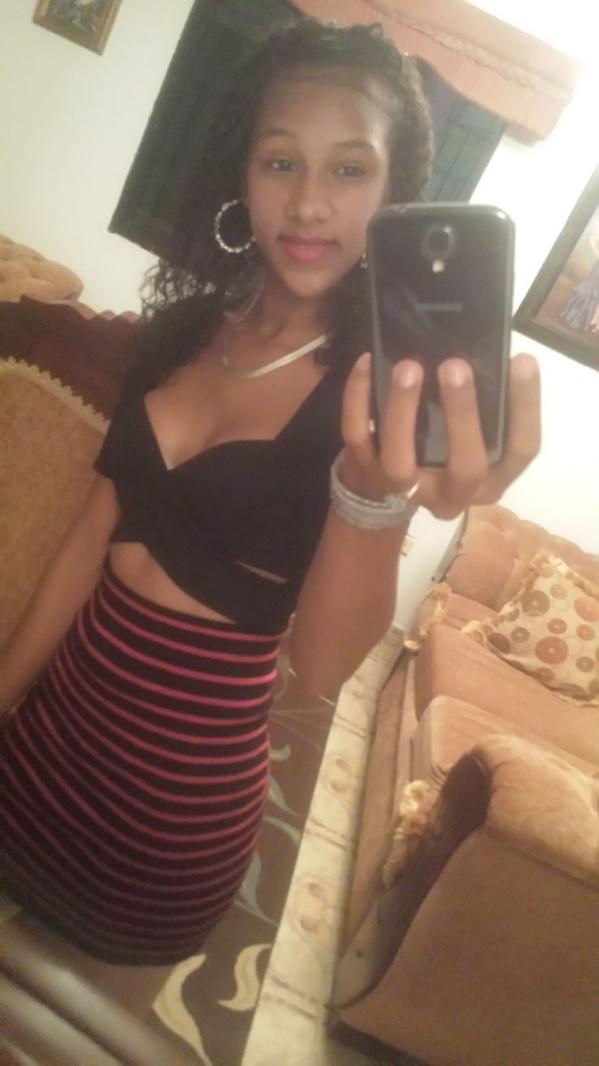 Neqritha's tweet photo. :) http://t.co/TQnTBn417c