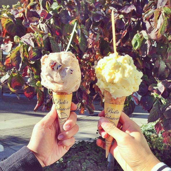 StyleRhapsody_'s tweet photo. Toasted Pecan + Rosewater Pistachio Cream 🍦🍦 @bellagelateria #vancouver #fall #autumn #gelato #sweet #sundayfunday http://t.co/b3JgsA1p6V