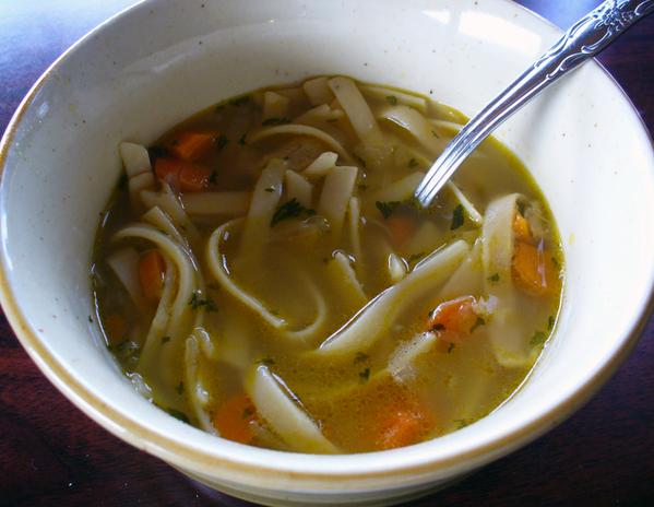 vegandaemon's tweet photo. #Vegan chicken noodle soup - my #1 favorite when I've feeling sick! @BeyondMeat #CLUCKtober http://t.co/nFleUhg1U6
