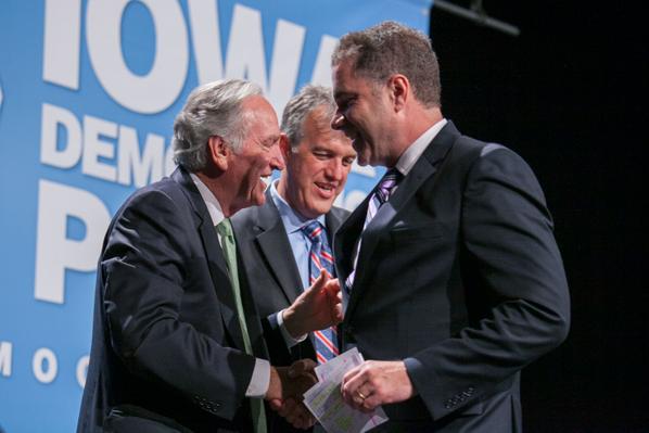 CallMeBroph's tweet photo. Got some great moments at #jj2014 w/ Bruce & the Iowa Dems! Check out the full album: https://t.co/IyMvnuEXCa #IAsen http://t.co/qvVQfUPzPS