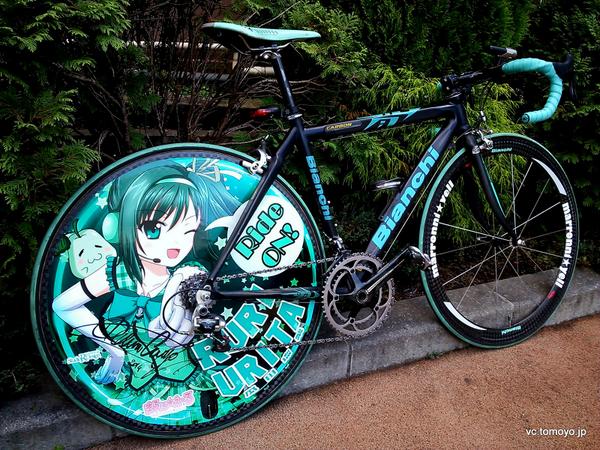 痛車制作 スタジオアールデザイン Twitterissa 先日施工したヤンさんの痛チャリビアンキ 栃木のご当地アイドルユニット まろに えーる かんぴょう屋の娘 瓜田瑠梨 仕様 描きおろしデザインです カーボンホイールの円形とビアンキカラーに合わせ フレームの位置を 痛車制作 スタジオアールデザイン Twitterissa 先日施工したヤンさんの痛チャリビアンキ 栃木のご当地アイドルユニット まろに えーる かんぴょう屋の娘 瓜田瑠梨 仕様 描きおろしデザインです カーボンホイールの円形とビアンキカラーに合わせ フレームの位置を