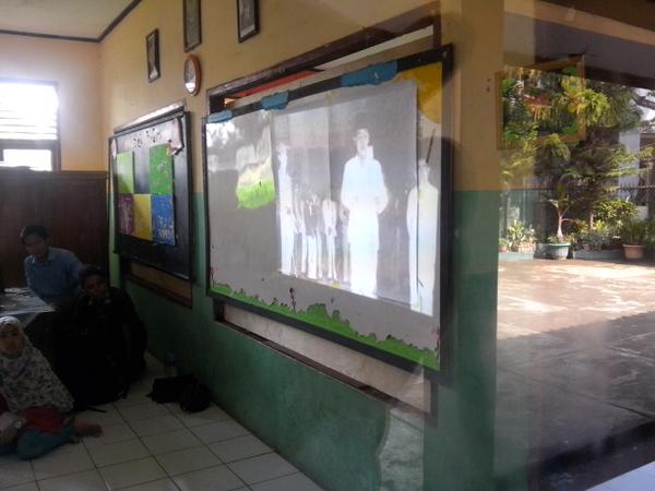 eduproject14's tweet photo. Nonton video tentang proklamasi. #Cintatanahair #tsel2greatpeople http://t.co/YX0O9cQvhh
