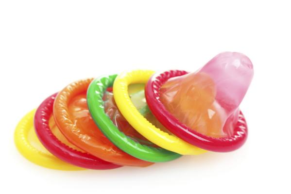 CDCSTD's tweet image. #FYI: #Condoms are for one-time use only. DO NOT wash or re-use condoms! go.usa.gov/GvJF #butforealtho