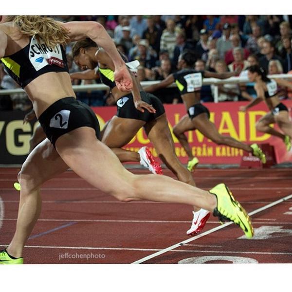 DelawareTrackXC's tweet photo. by jeffcohenphoto At the line. #DNgalan #spinters #trackandfield #athletes photo by Jeff Cohen Trackandfieldima... http://t.co/yAjFko9hKg